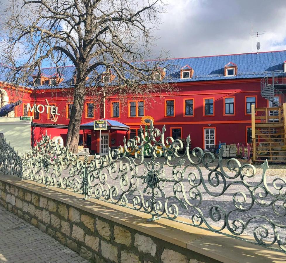 Hotel Eulenspiegel - Das Erlebnishotel In Riesa Zewnętrze zdjęcie